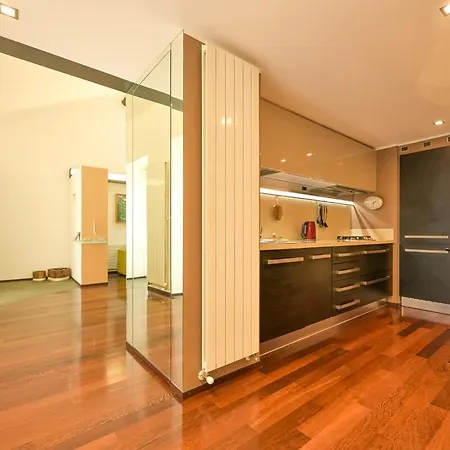 The Star Loft - A Luxury Floor Апартаменты Комо